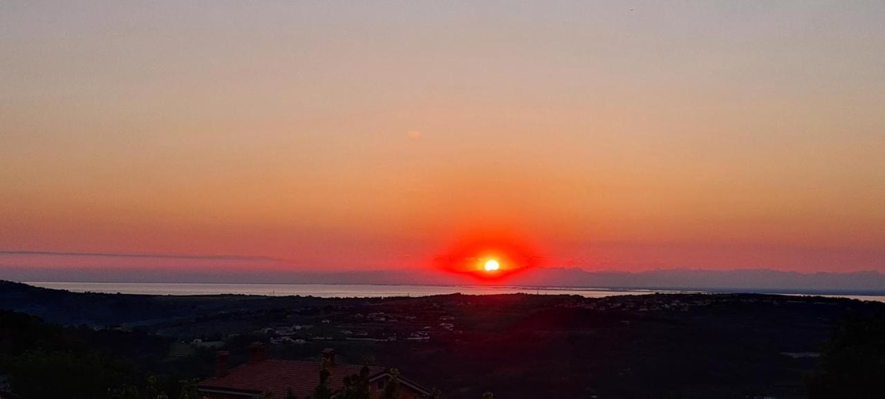 Apartma Nebo-Sky Apartment Smarje  Bagian luar foto